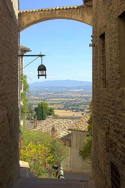 Eine Gasse in Assisi